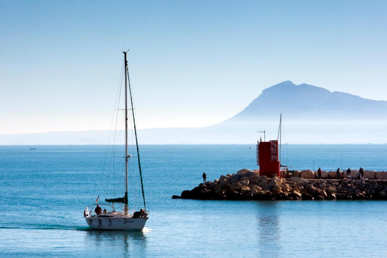 Apartamento AIGUA BLAVA Primera línea - Alquiler solo familias Playa de Gandía Exterior foto