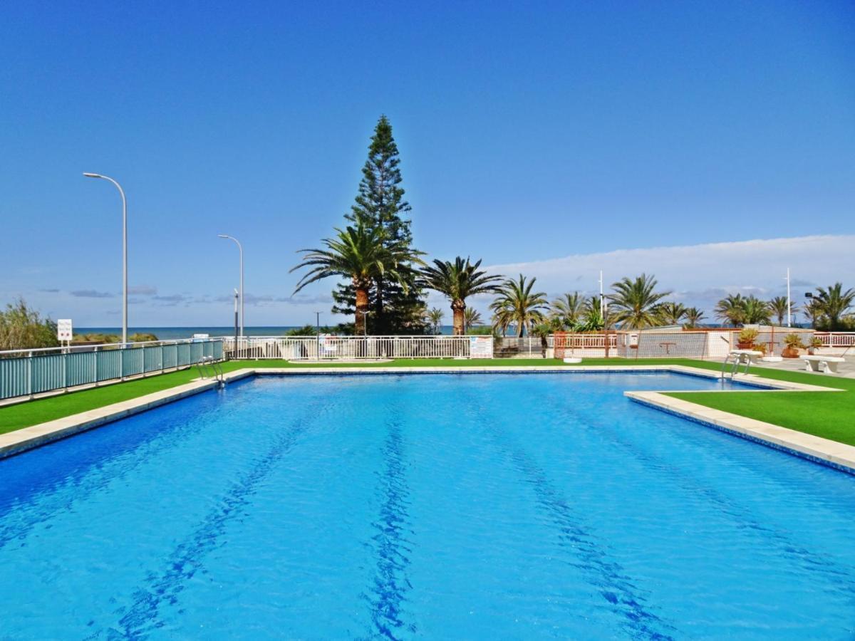 Apartamento AIGUA BLAVA Primera línea - Alquiler solo familias Playa de Gandía Exterior foto