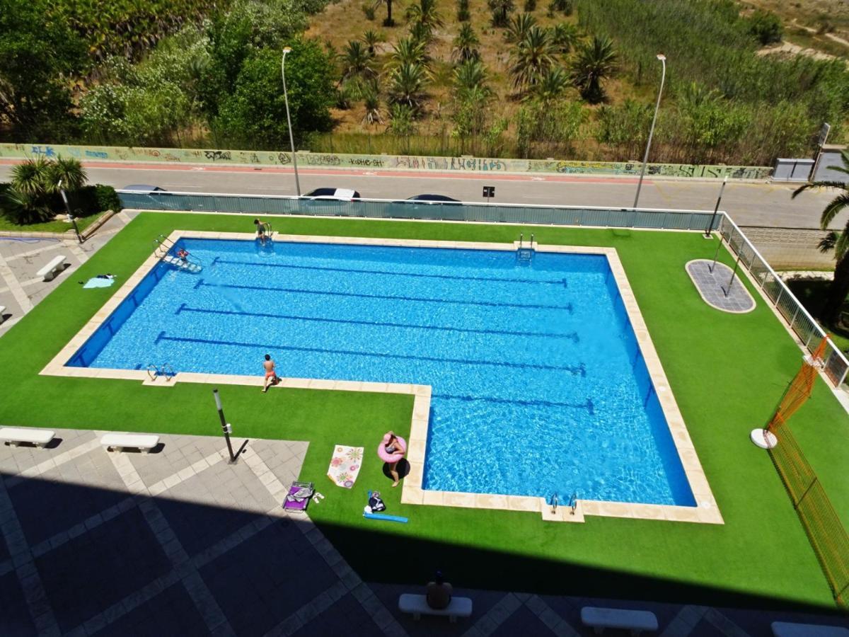 Apartamento AIGUA BLAVA Primera línea - Alquiler solo familias Playa de Gandía Exterior foto